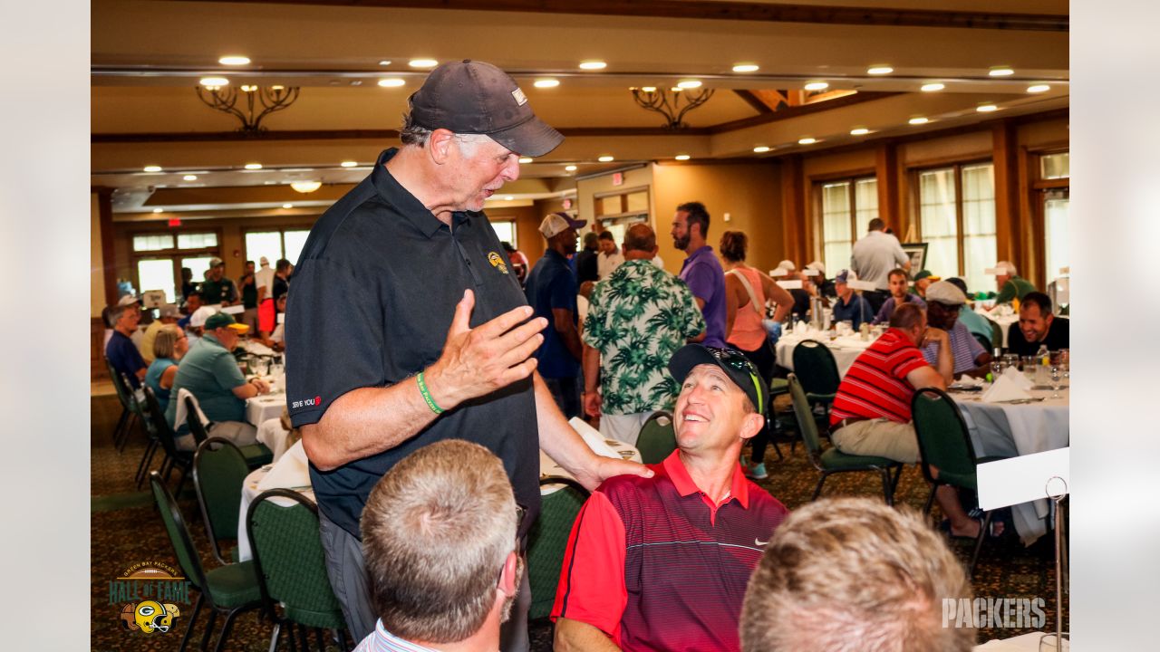 Packers Hall of Fame Inc. hosts golf outing, dinner