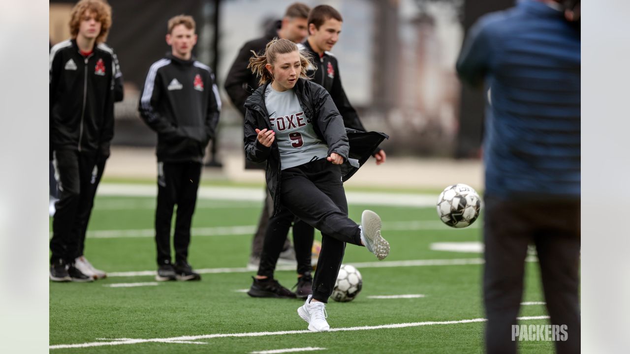 Packers welcome soccer match between FC Bayern Munich & Manchester