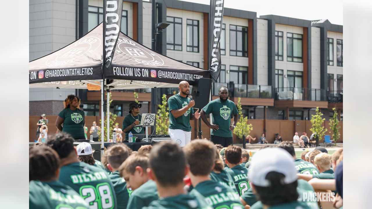 AJ Dillon host youth football camp at Titletown 