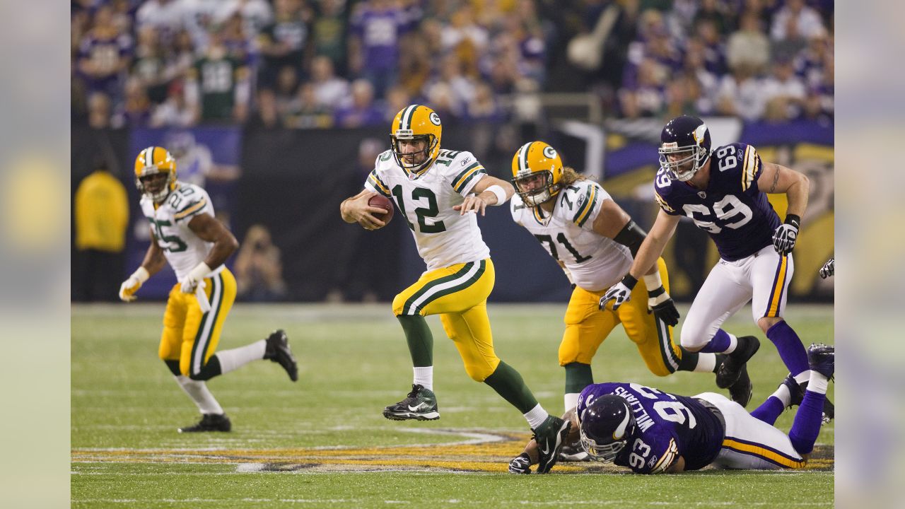 Throwback: Best photos in Packers-Vikings history