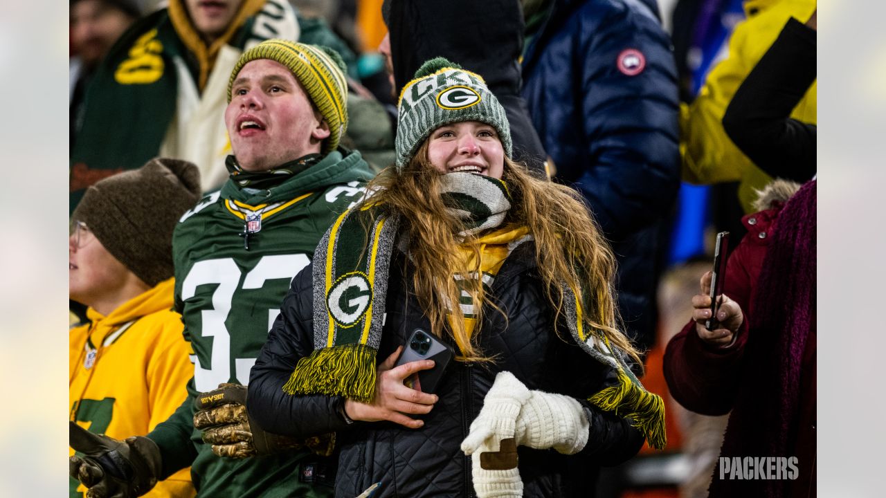 Packers look to get red hot during a chilly Sunday night vs the Vikings at  Lambeau - Die Hard Packer Fan