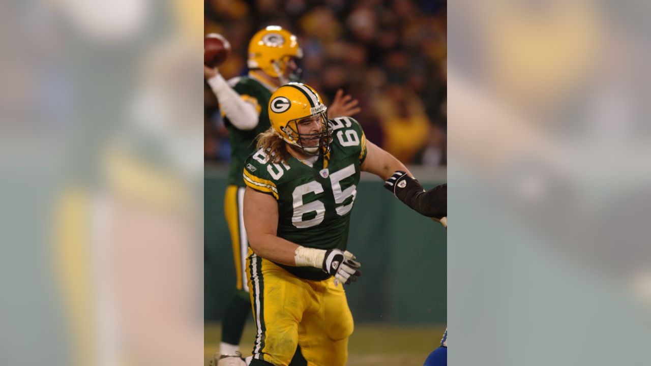 Super fan and former lineman Mark Tauscher talk about supporting the Green  Bay Packers