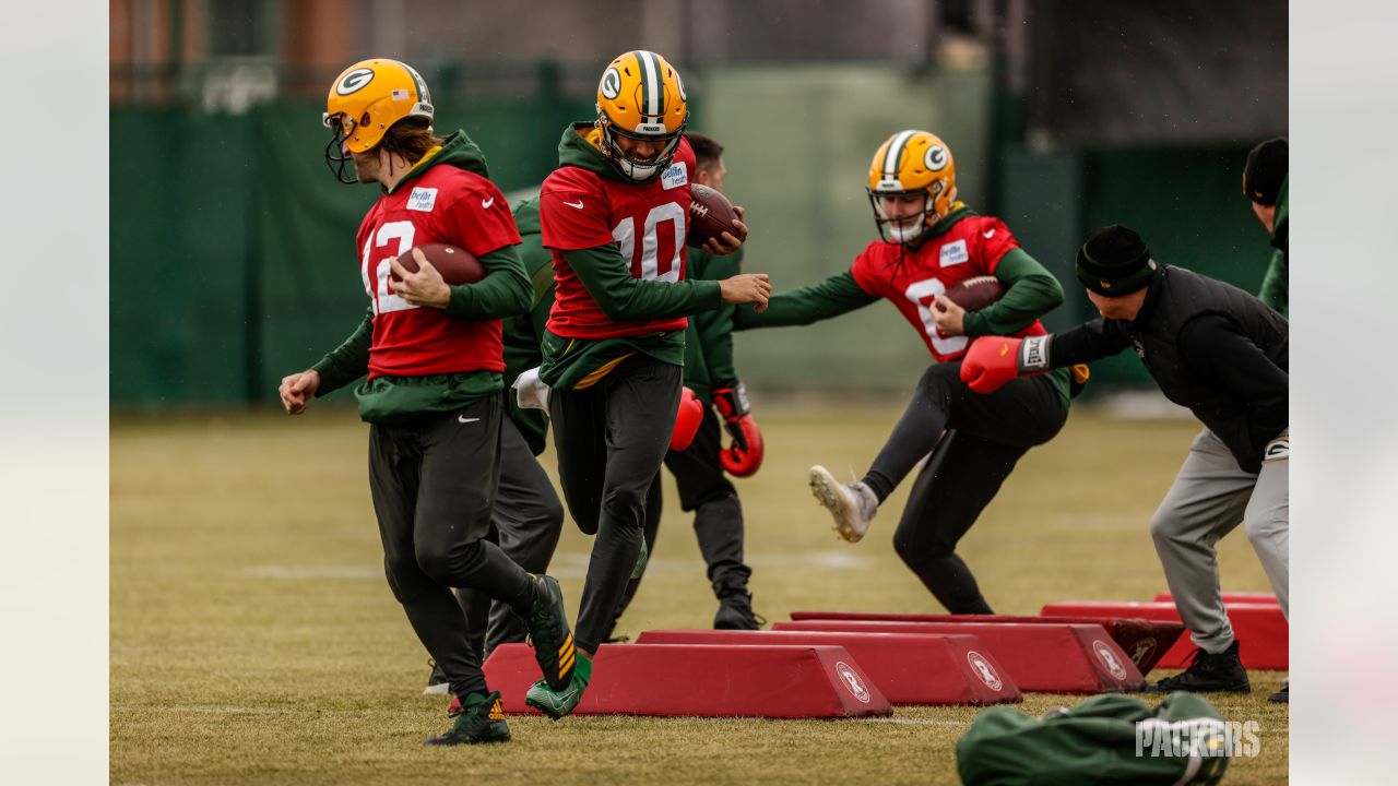 Playoff practice surprise: Packers' pass rusher Whitney Mercilus