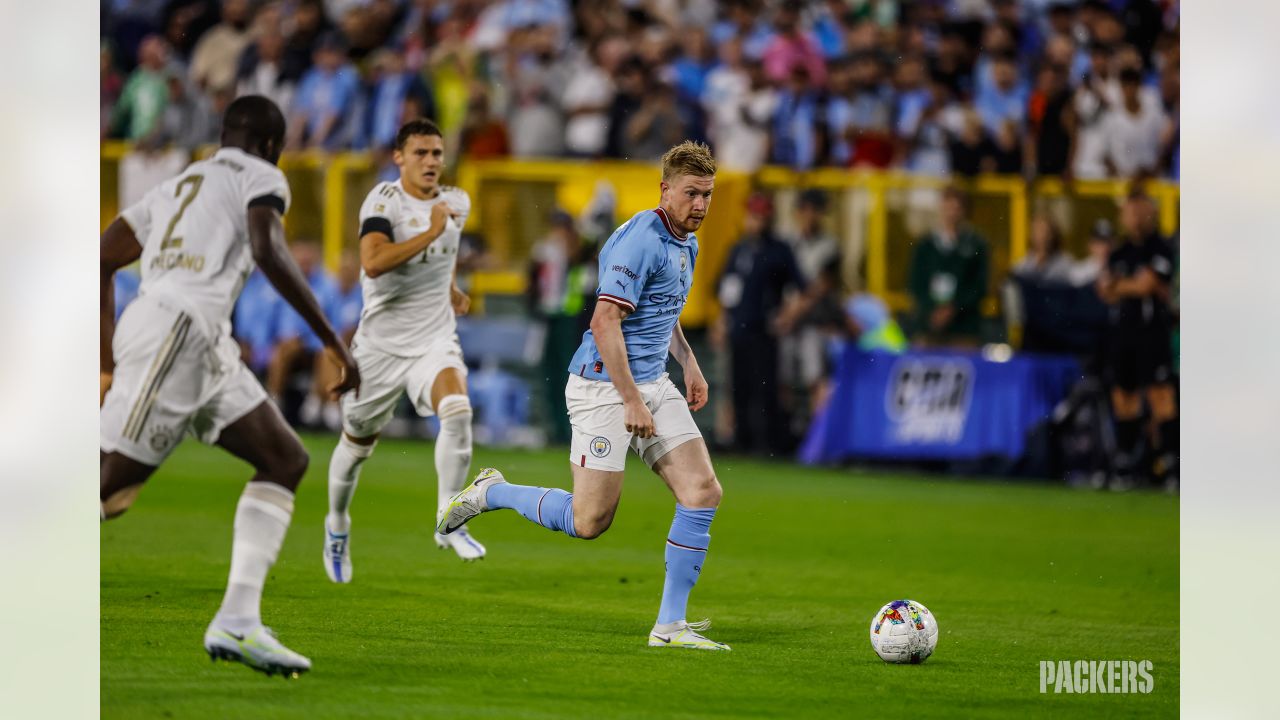 Photos: Lambeau Field hosts first-ever soccer match between FC Bayern  Munich & Manchester City