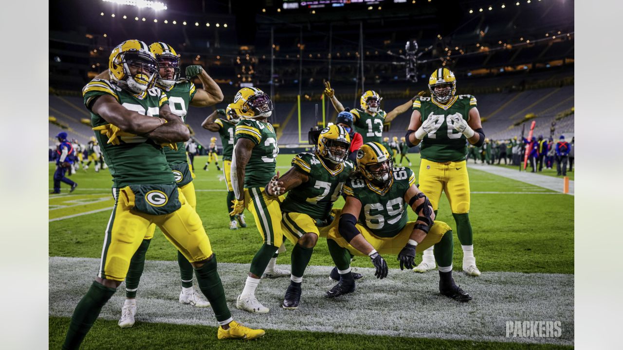 Packers first-round pick Kenny Clark has more homework as he