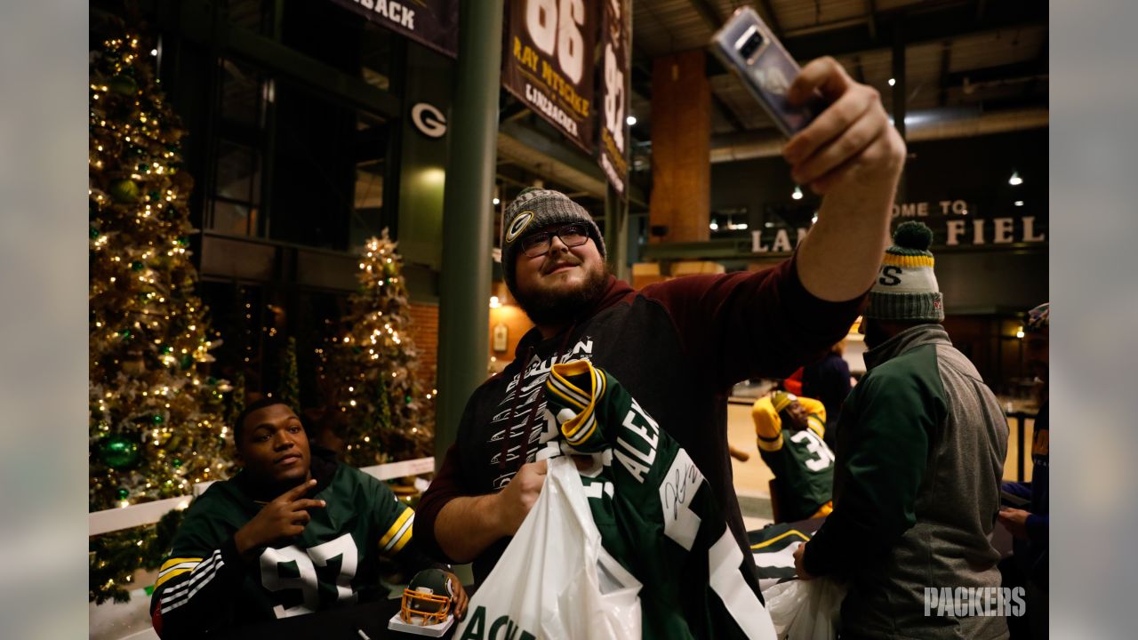 Packers players to sign autographs for donations to Salvation Army this  holiday season