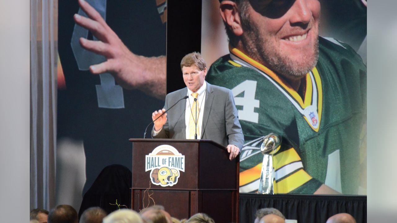 Brett Favre's Hall of Fame Induction Photo Gallery - Acme Packing Company