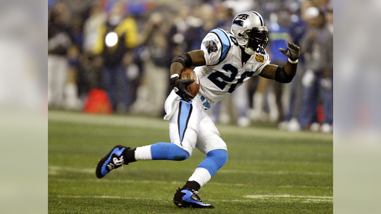 UCLA Football - On this day in 2004, DeShaun Foster scored a 33-yard  touchdown for the Carolina Panthers in Super Bowl XXXVIII.