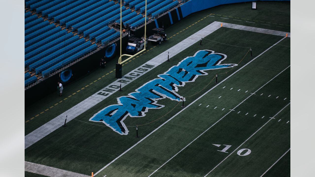 Super Bowl grounds crew forgets to paint Panthers logo in end zone