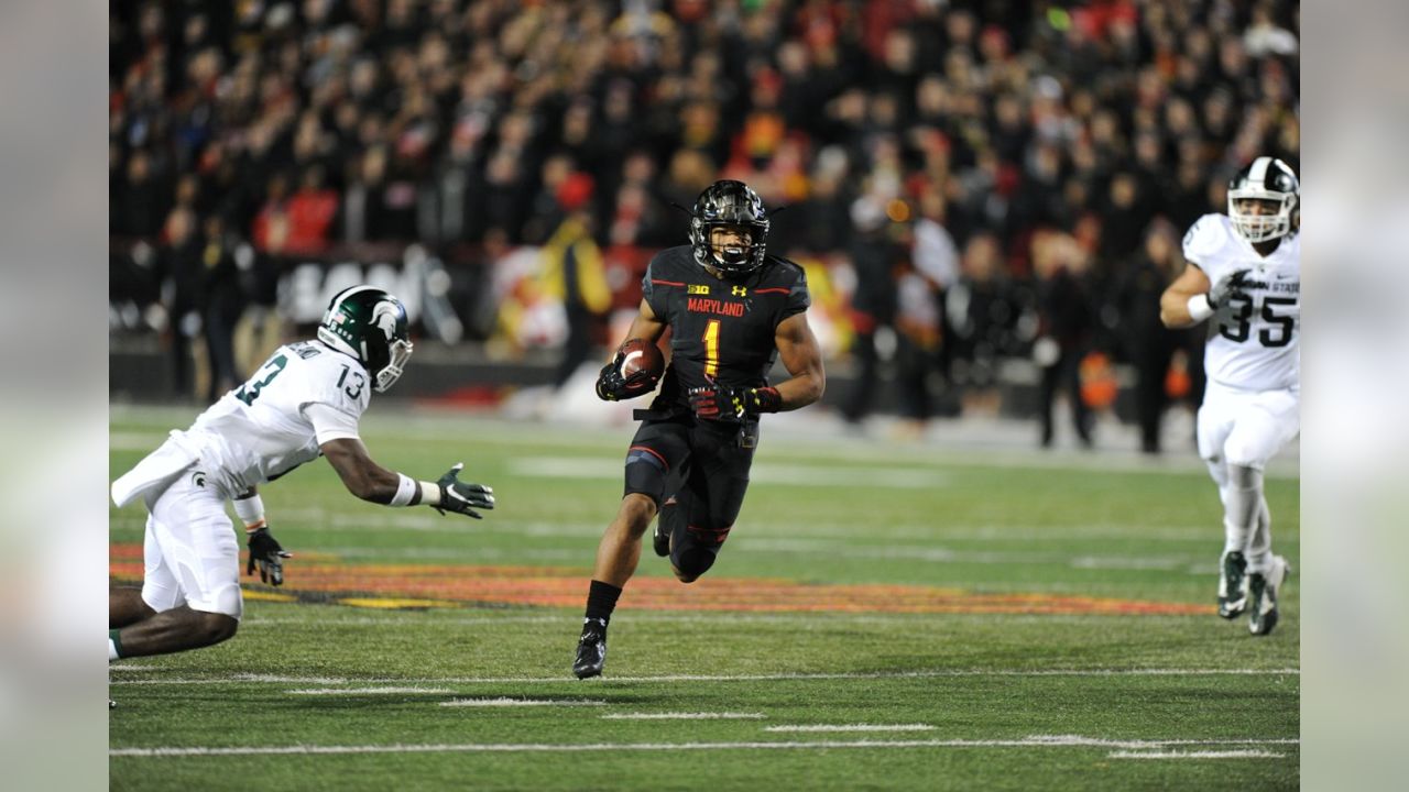 First-round pick D.J. Moore arrived in Charlotte on Friday and showed off  his new jersey. - ABC11 Raleigh-Durham