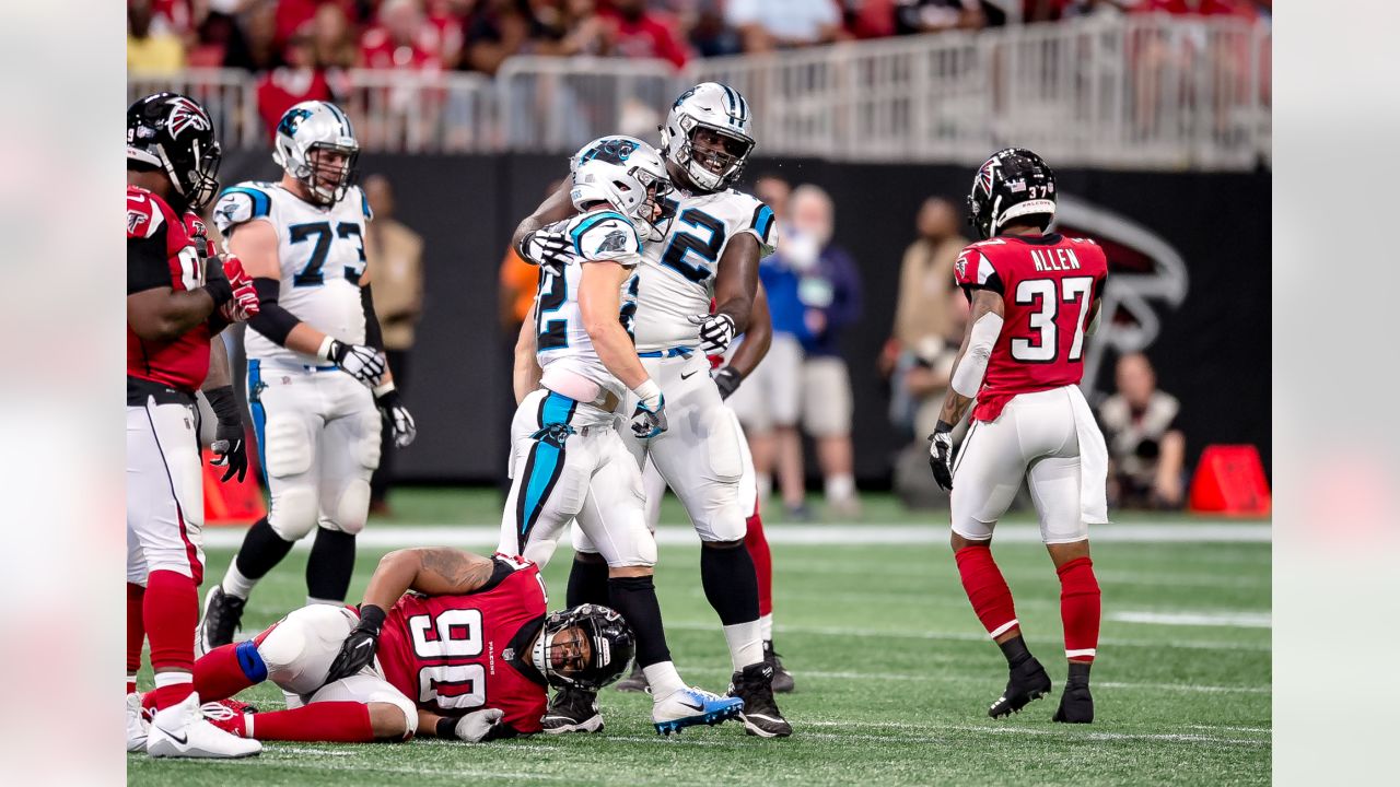 Report: Carolina Panthers sign star tackle Taylor Moton﻿ to 4-year