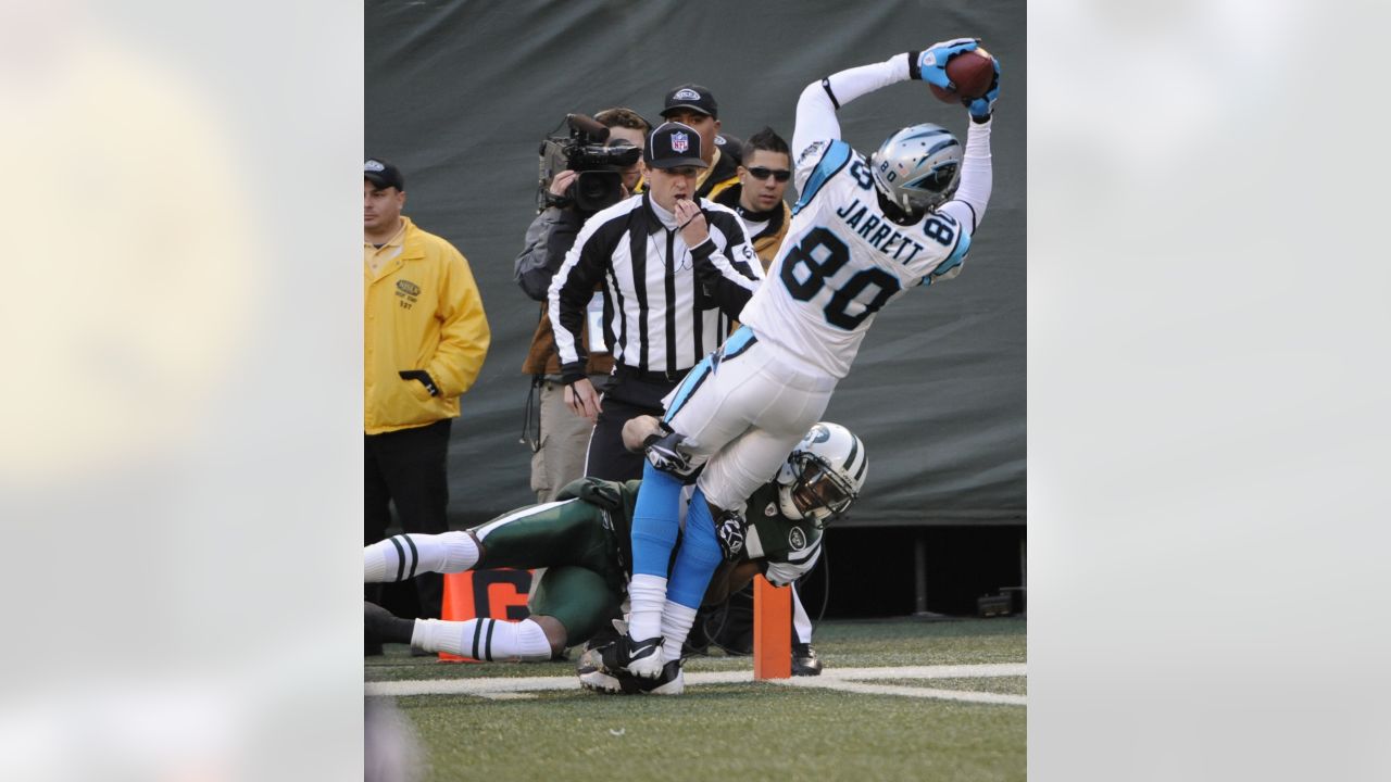 Giants Stadium, right, is seen during an NFL football game between New York  Jets and the Carolina Panthers Sunday, Nov. 29, 2009, in East Rutherford,  N.J. To the left of Giants Stadium