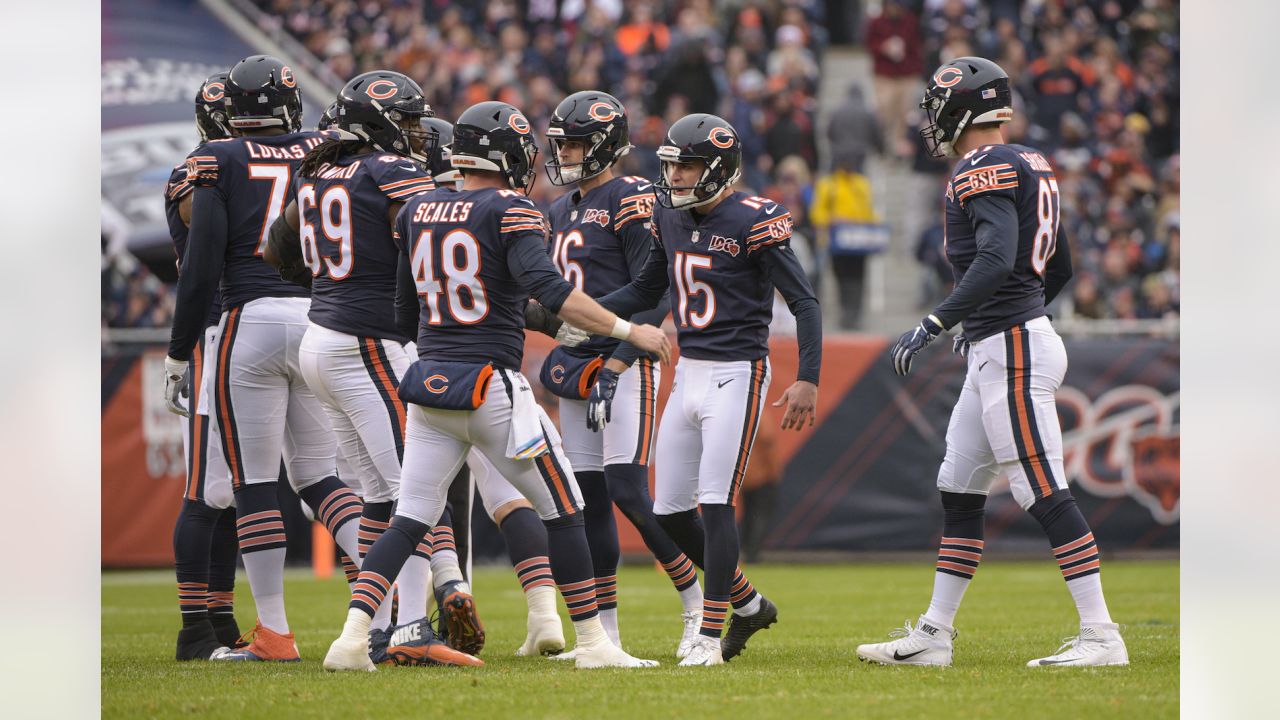 Sunday's NFL: Bears edge Broncos on Pineiro's 53-yard field goal