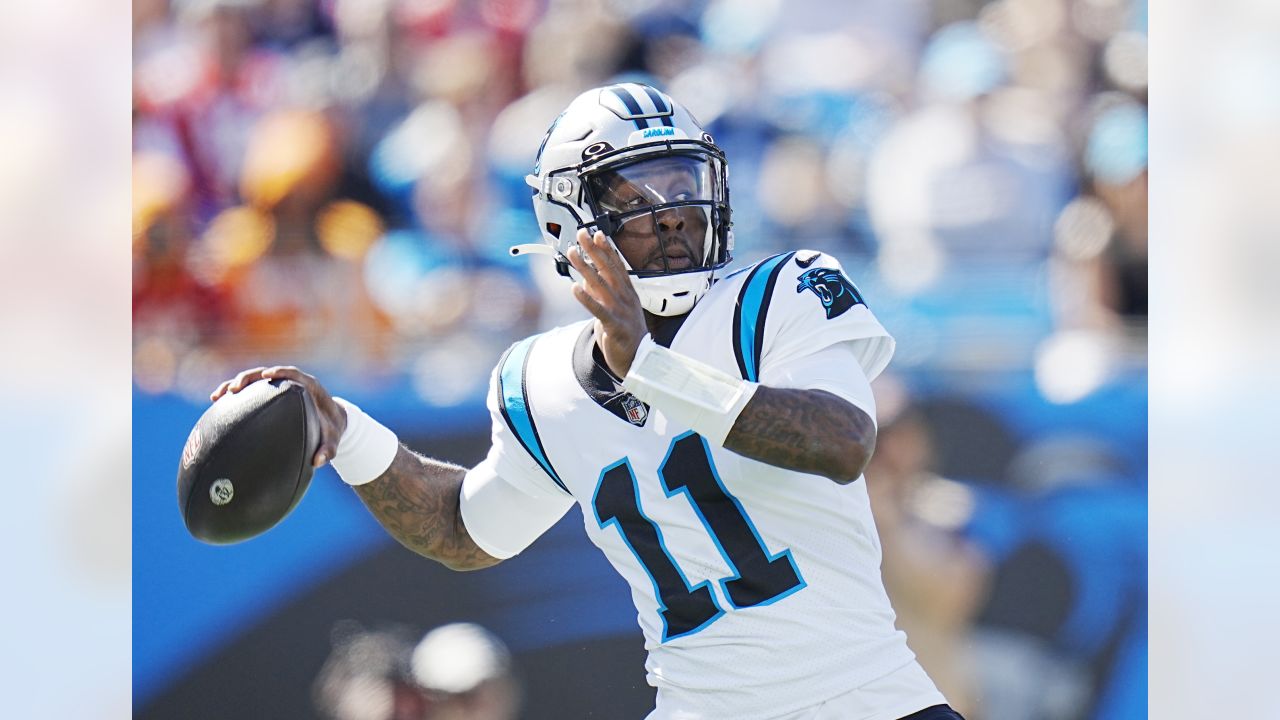 Carolina Panthers vs. Tampa Bay Buccaneers. Fans support on NFL Game.  Silhouette of supporters, big screen with two rivals in background Stock  Photo - Alamy