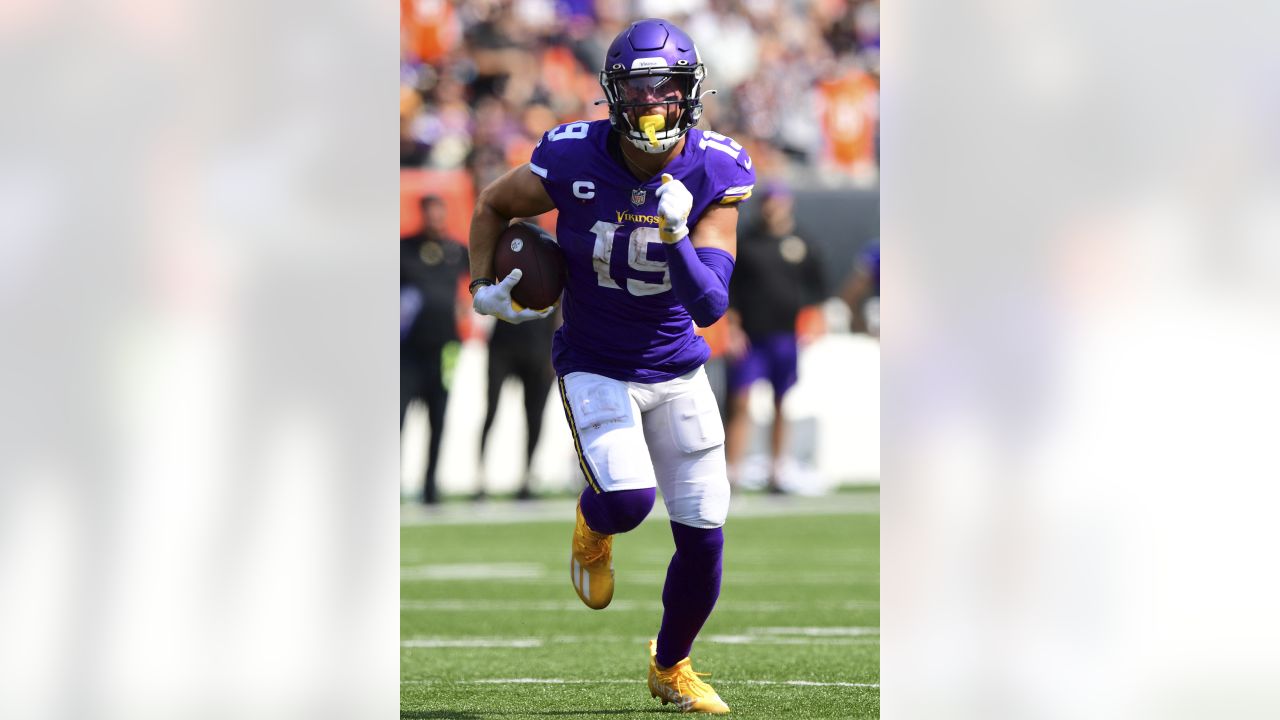 Adam Thielen signing with Panthers after Vikings release