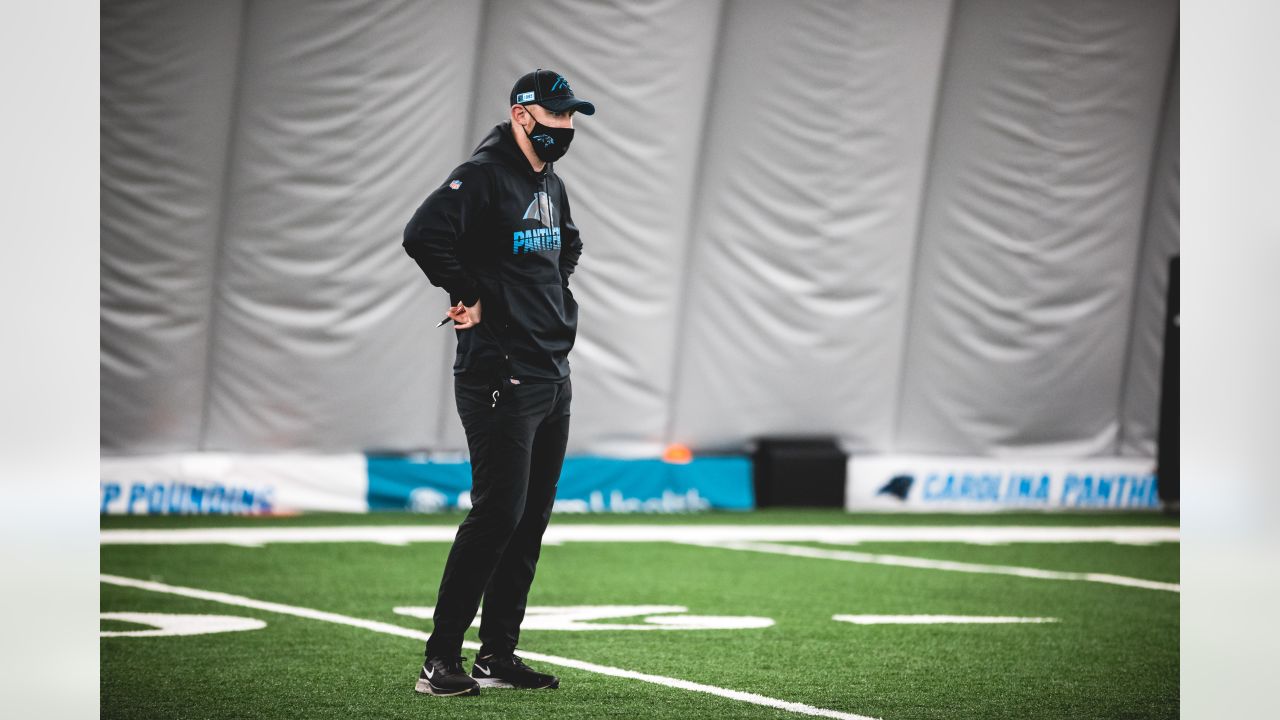 November 6, 2022: Yetur Gross-Matos (97) of the Carolina Panthers warming  up prior to kickoff during WEEK 9 of the NFL regular season between the Carolina  Panthers and Cincinnati Bengals in Cincinnati