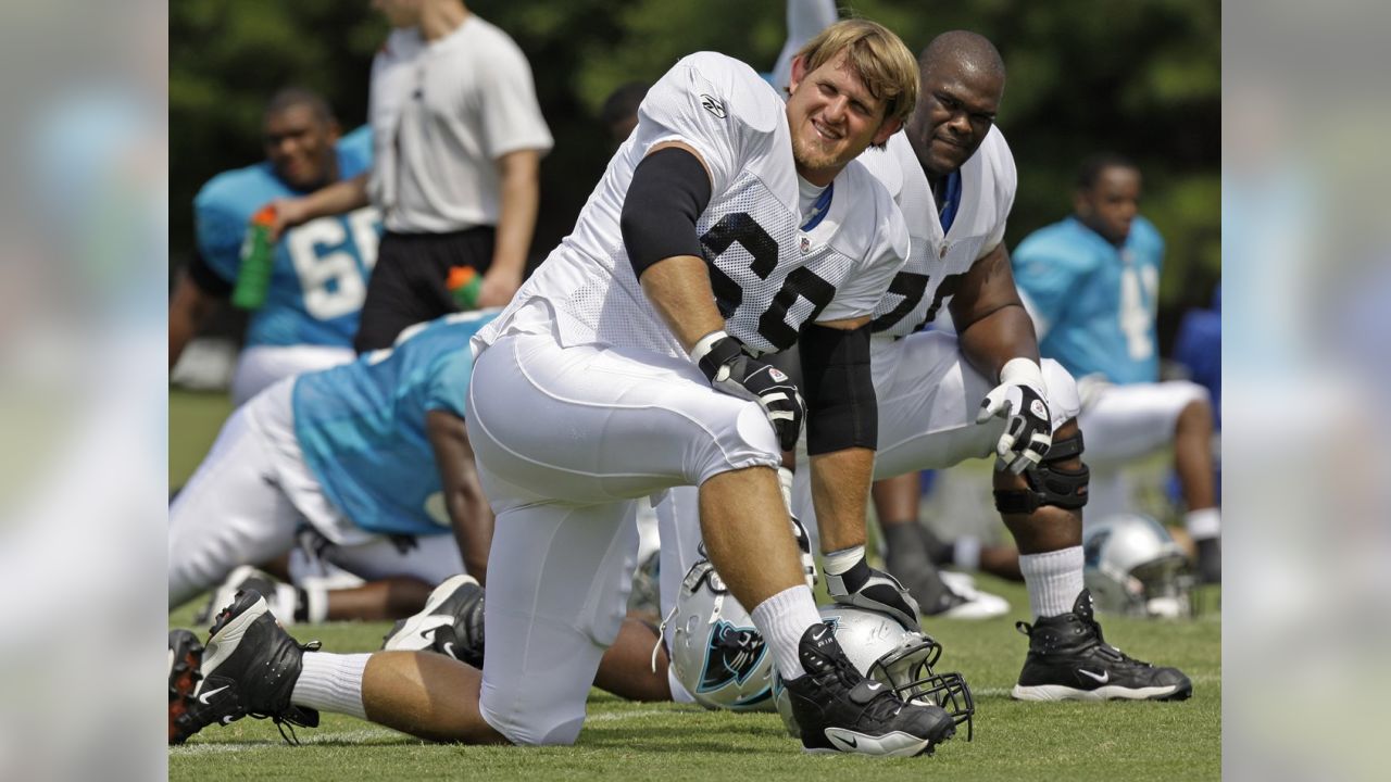 Ex-Panthers OT Jordan Gross sheds weight in retirement