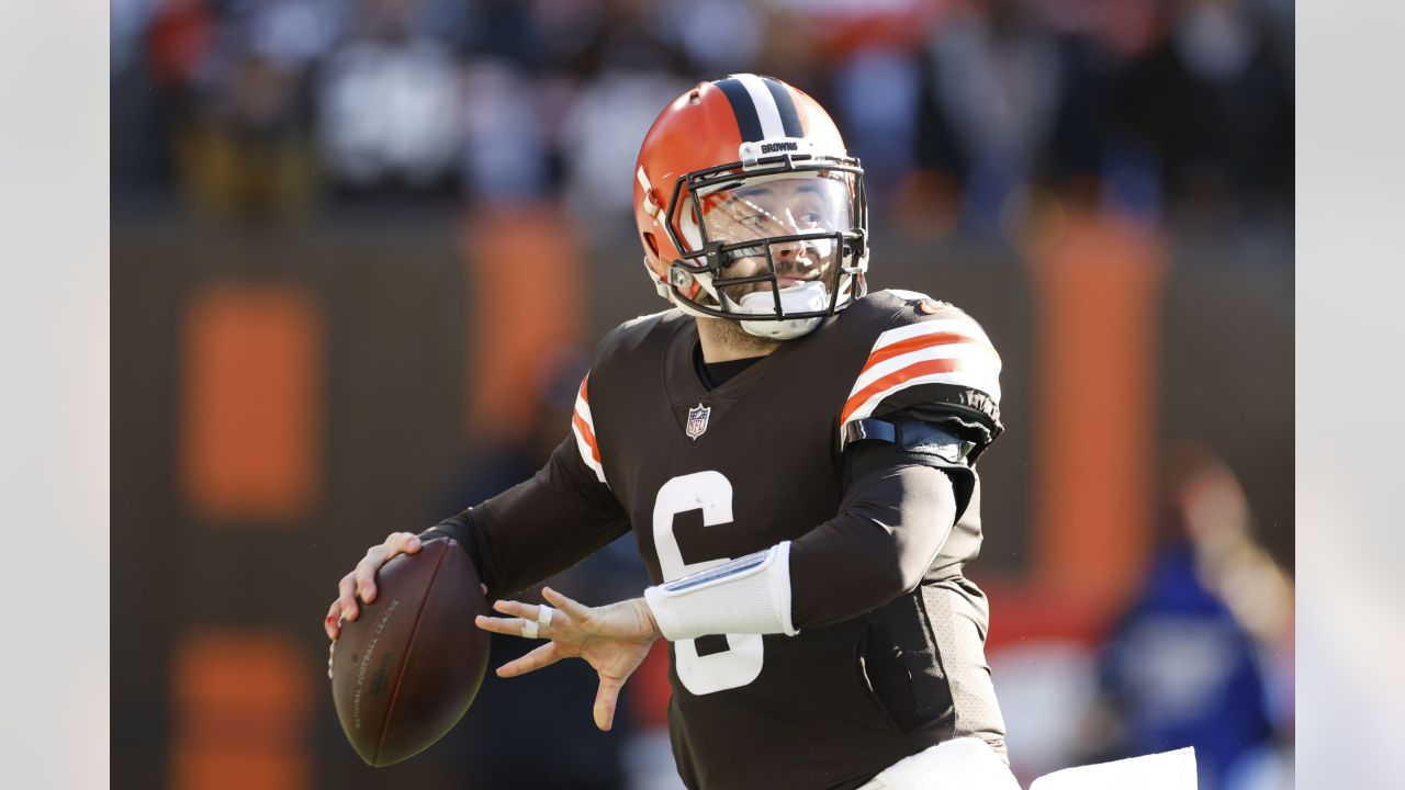 Cleveland Browns' Jake Delhomme (17) against the Buffalo Bills during the  second half of an NFL