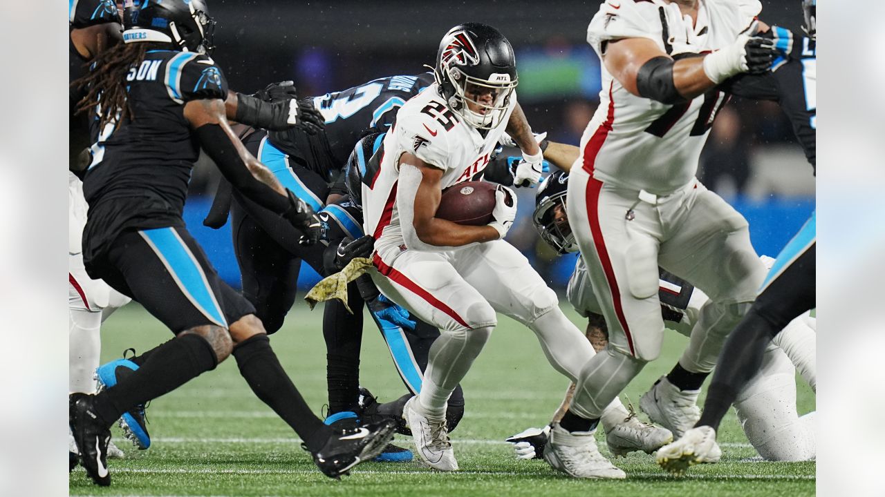 PHOTOS: Game action shots from Panthers-Falcons