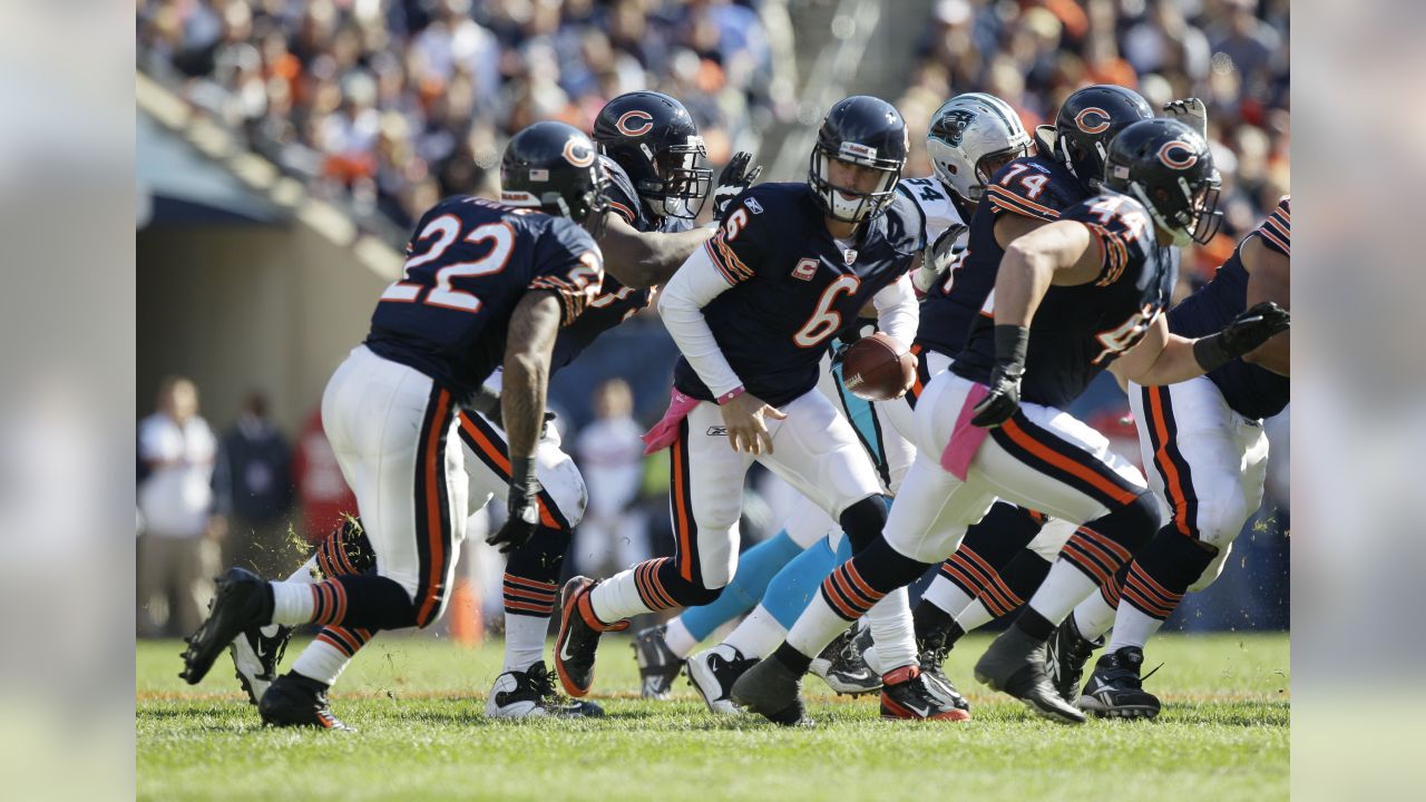 Rex Grossman and the Bears in the Huddle. Editorial Photography