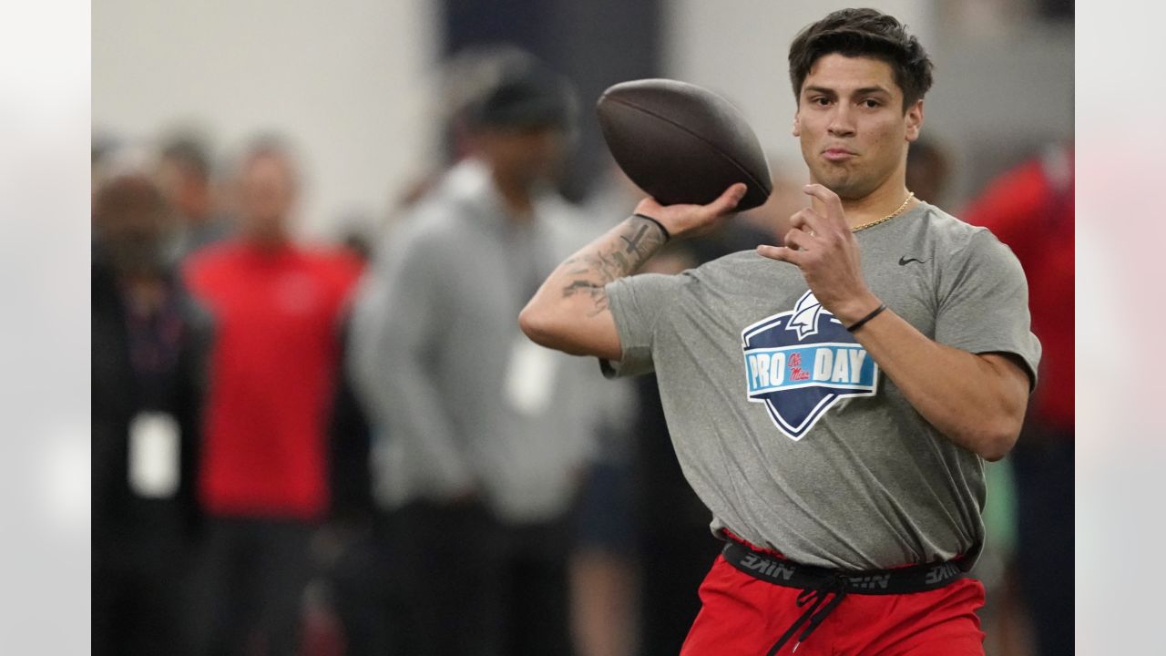 Panthers Insider Throws Shade At New Patriots' QB Matt Corral