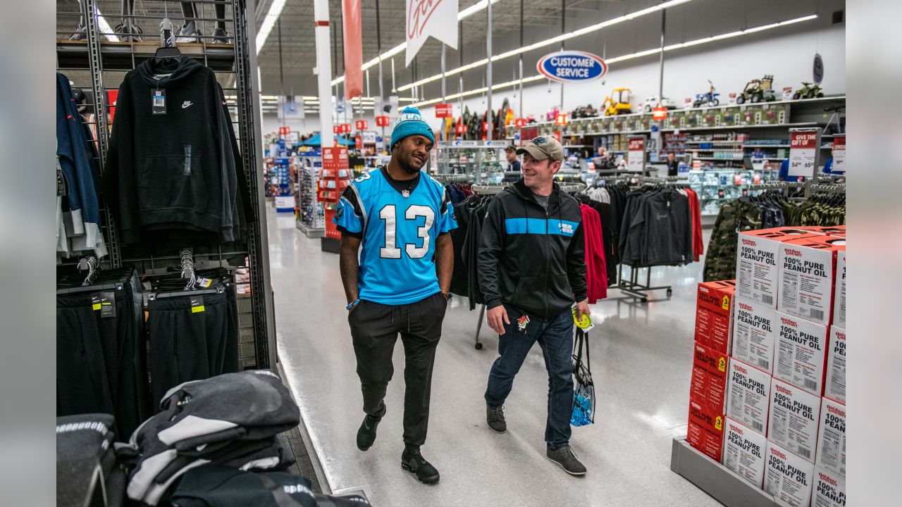 Carolina Panthers on X: Jarius Wright surprises Master Sgt. Mike Vetre and  his son with a shopping spree and tickets to Sunday's game #SaluteToService   / X