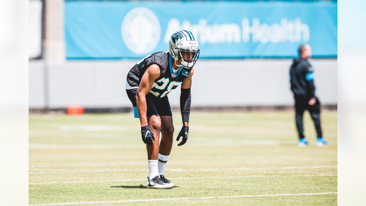 Rookie Diaries: Daviyon Nixon adjusting to new environment