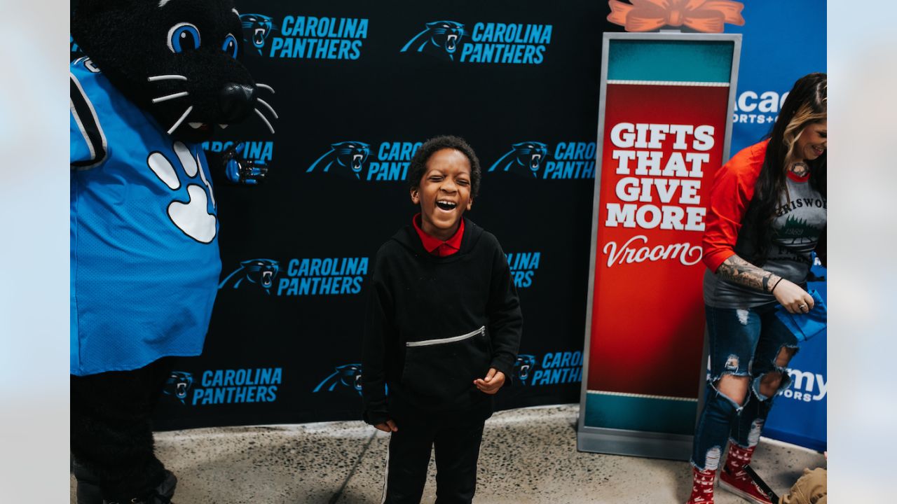 Carolina Panthers help Upstate students with back-to-school shopping spree