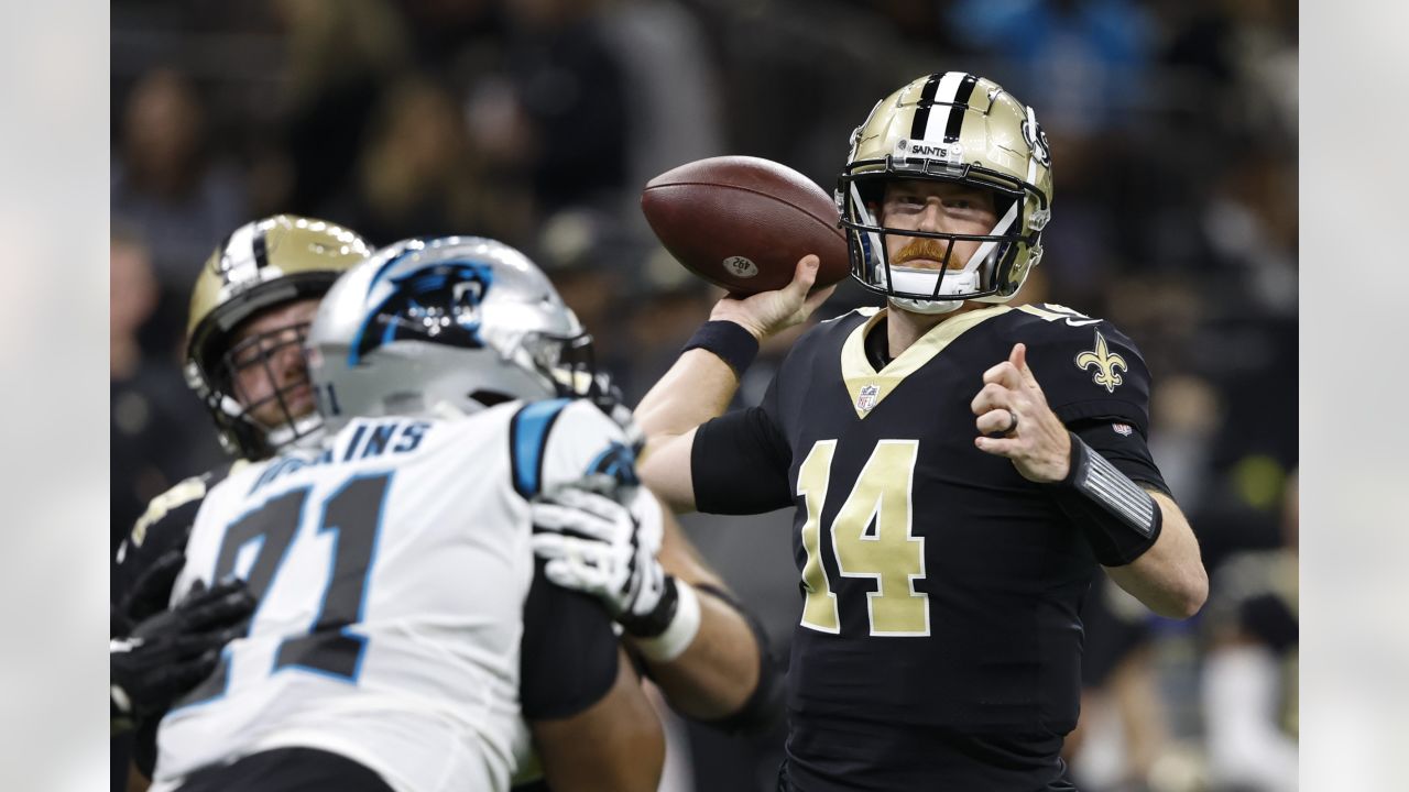 Carolina Panthers vs New Orleans Saints - January 08, 2023