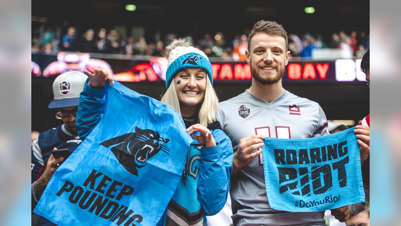 Panthers fans make their presence felt at Tottenham Hotspur Stadium