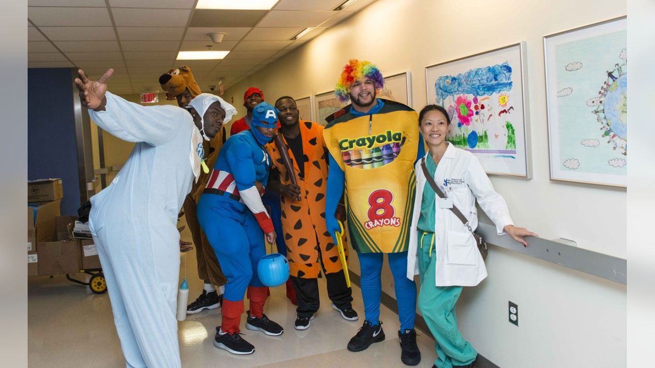 Carolina Panthers Stars Visit Children's Hospital in Halloween Costumes -  ABC News