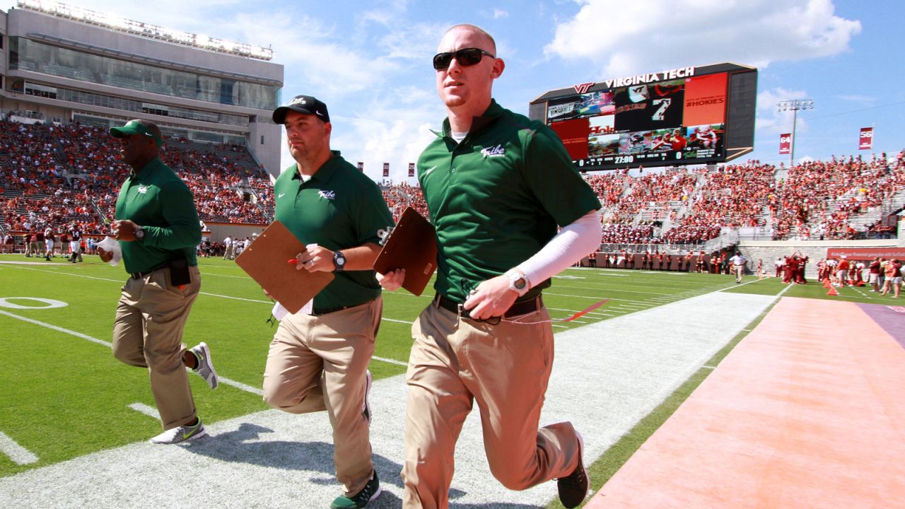 W&M Football Alumnus Joe Brady '13 Named Carolina Panthers Offensive  Coordinator - William & Mary Athletics