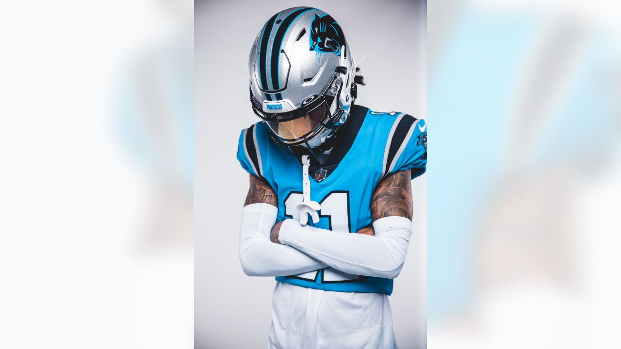 Carolina Panthers Robby Anderson #11 Nfl Great Player Black Golden Edition  Vapor Limited Jersey Style Gift For Panthers Fans Bomber Jacket – Teepital  – Everyday New Aesthetic Designs