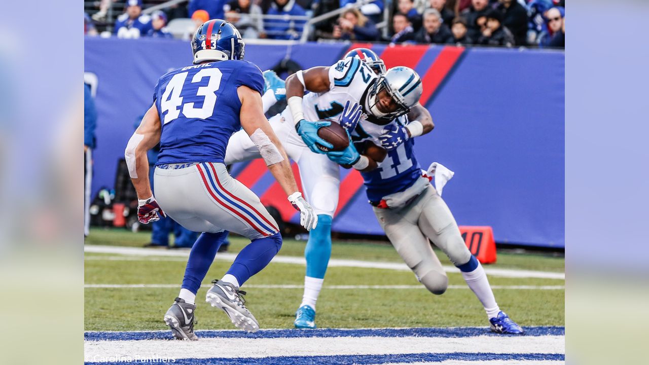 28 November 2010: New York Giants defensive end Justin Tuck (91) during the  game where the New York Giants hosted the Jacksonville Jaguars at the New  Meadowlands Stadium in East Rutherford, NJ.