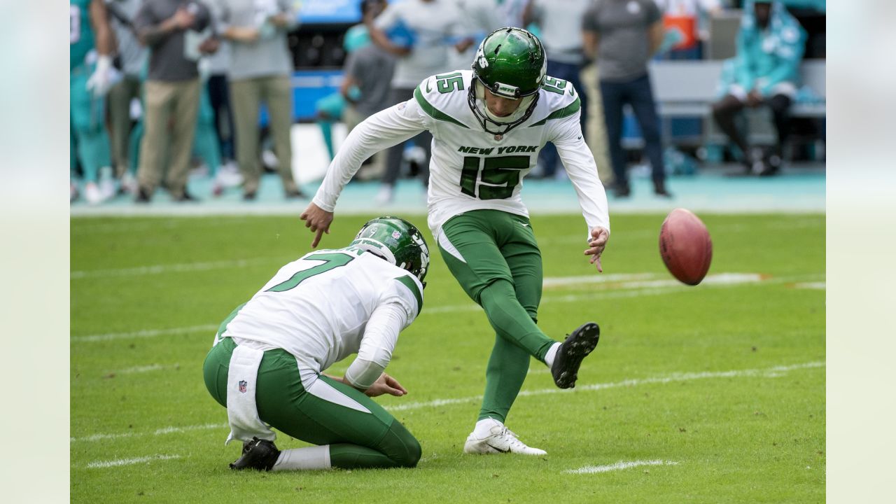 Carolina Panthers place kicker Eddy Pineiro warms up an NFL football game  against the Cleveland Browns on Sunday, Sept. 11, 2022, in Charlotte, N.C.  (AP Photo/Rusty Jones Stock Photo - Alamy