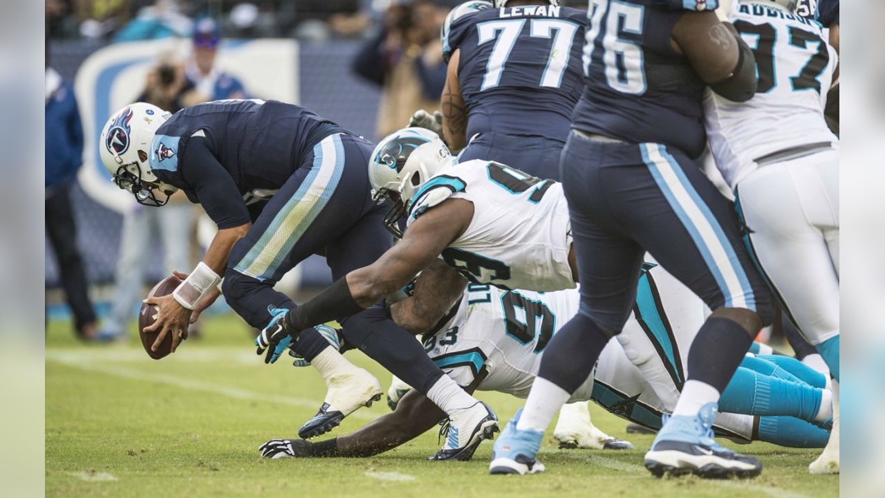 Carolina Panthers Kawann Short Named NFC Defensive Player Of The Month -  WCCB Charlotte's CW