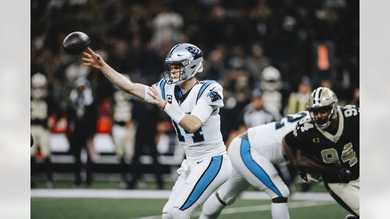 Taysom Hill Bursts For Long Touchdown Against Panthers