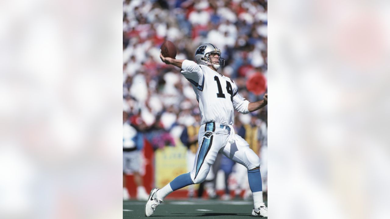 WATCH: Frank Reich throws for 1st TD in Panthers history