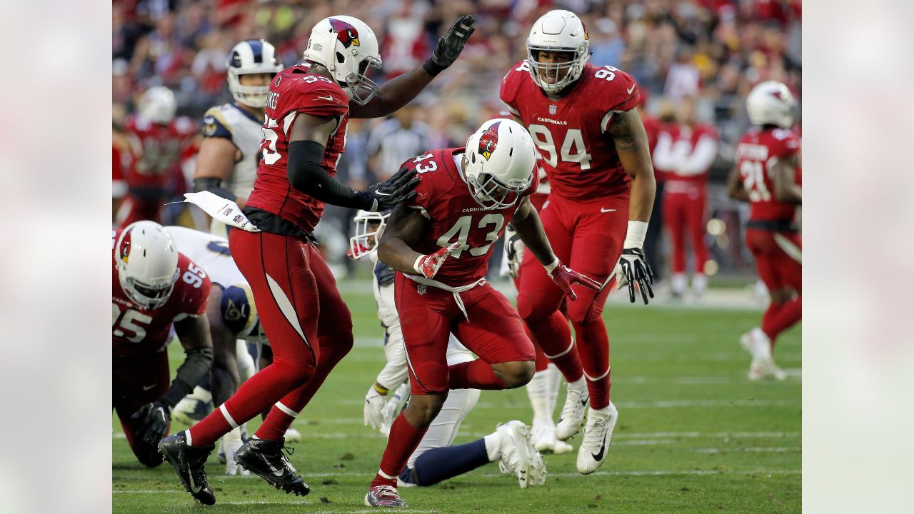 Arizona Cardinals outside linebacker Haason Reddick (43) lines up