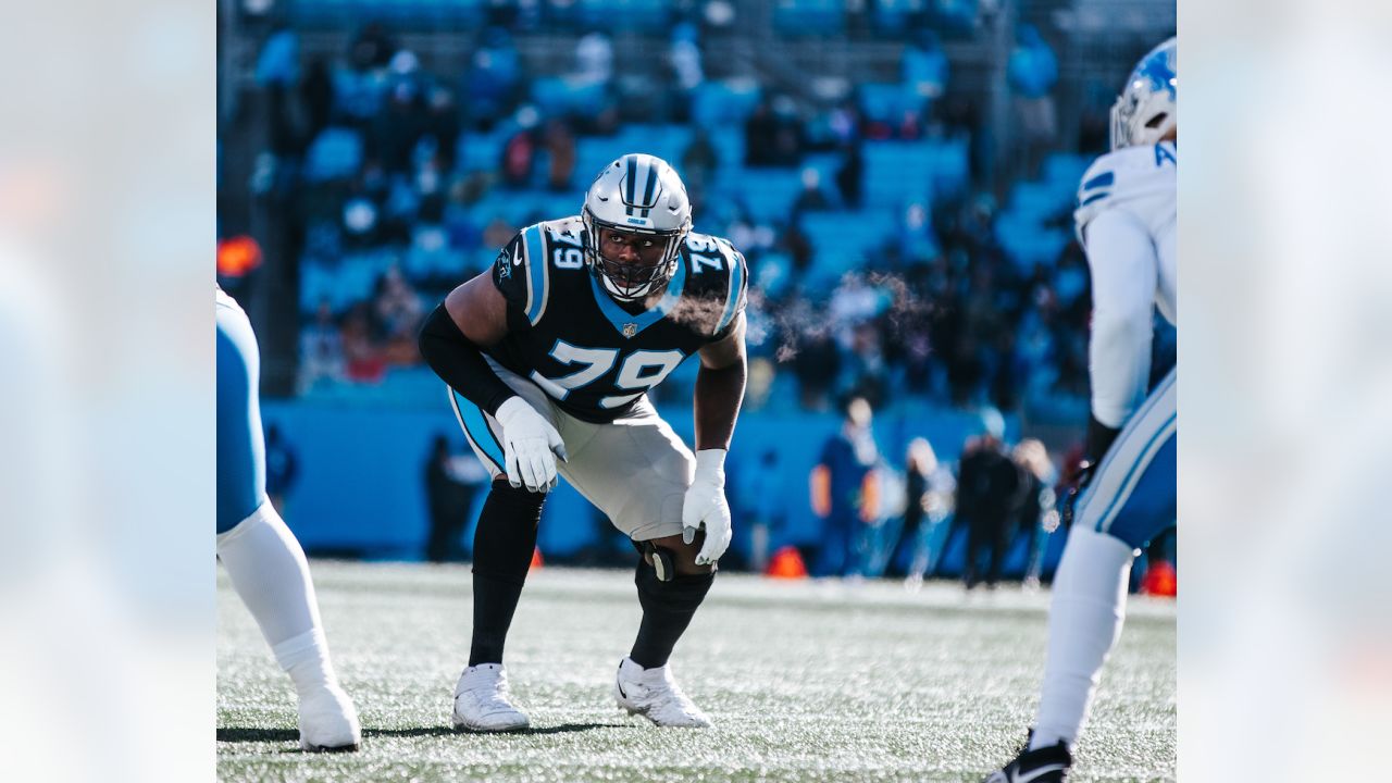 Panthers LT Ikem Ekwonu makes strides since rookie year - The Charlotte Post