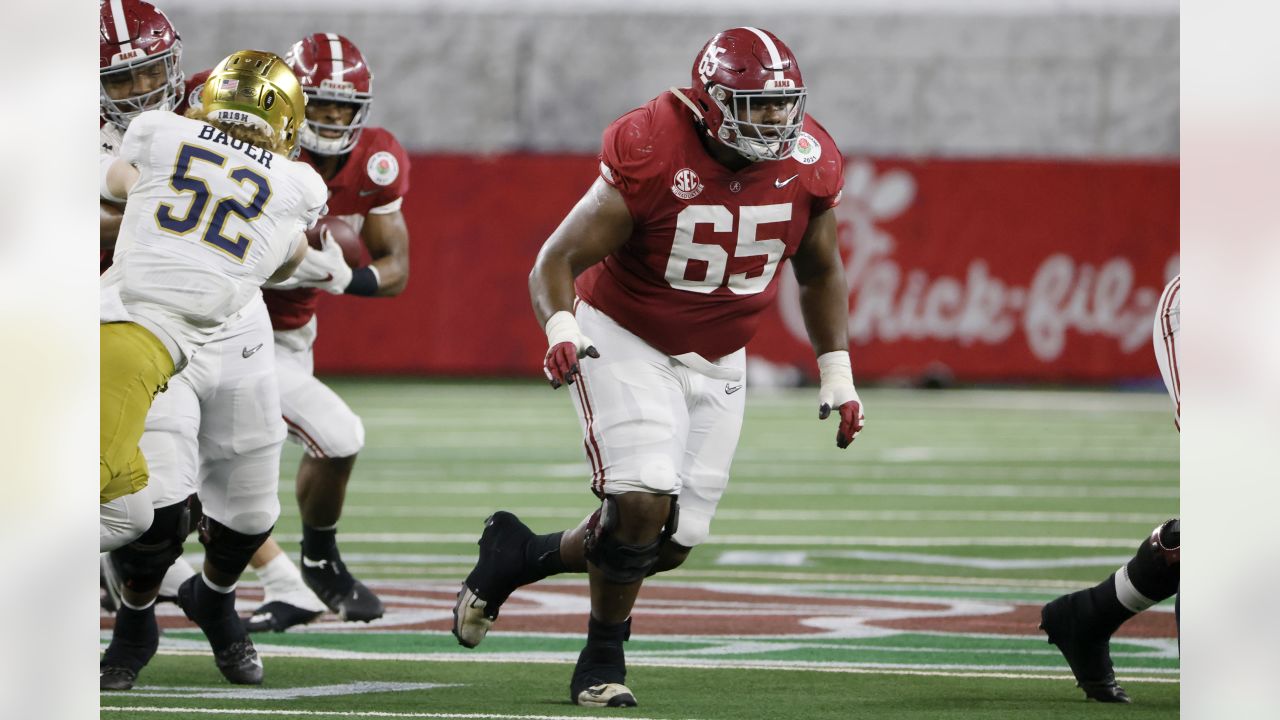 Round 6 - Pick 9: Deonte Brown, OG, Alabama (Carolina Panthers