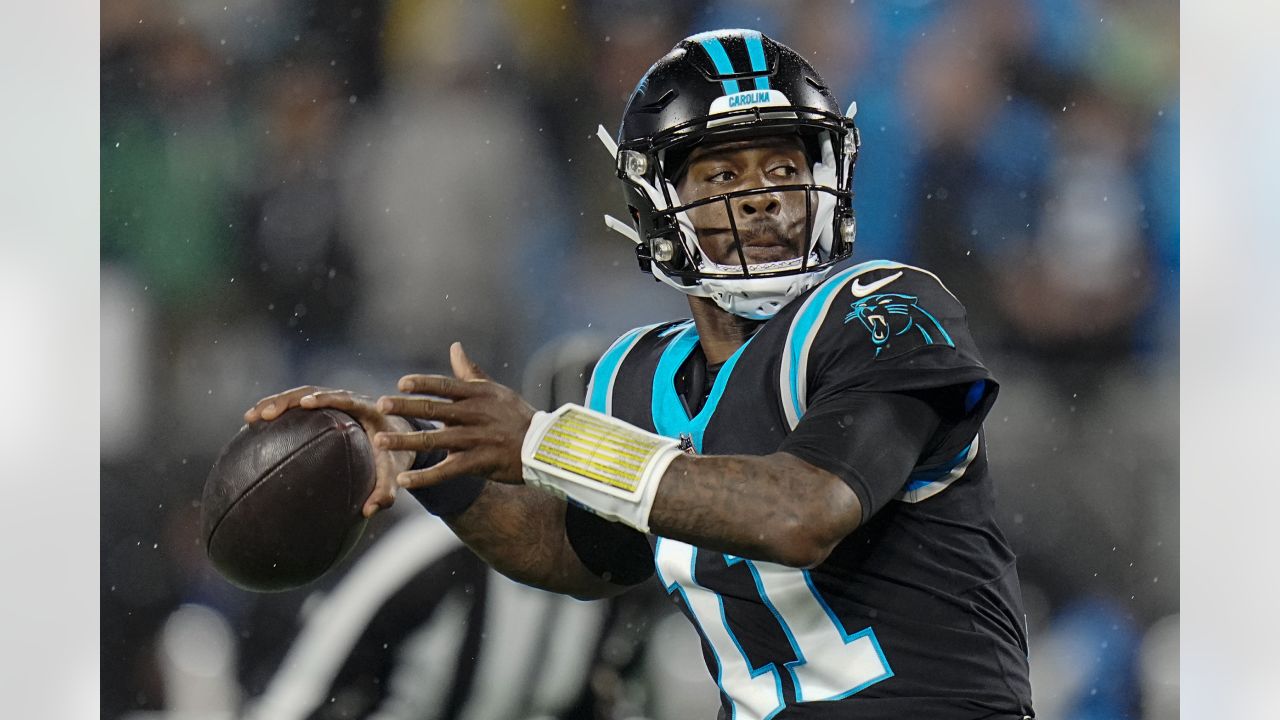 Atlanta Falcons vs. Carolina Panthers. NFL Game. American Football League  match. Silhouette of professional player celebrate touch down. Screen in  bac Stock Photo - Alamy