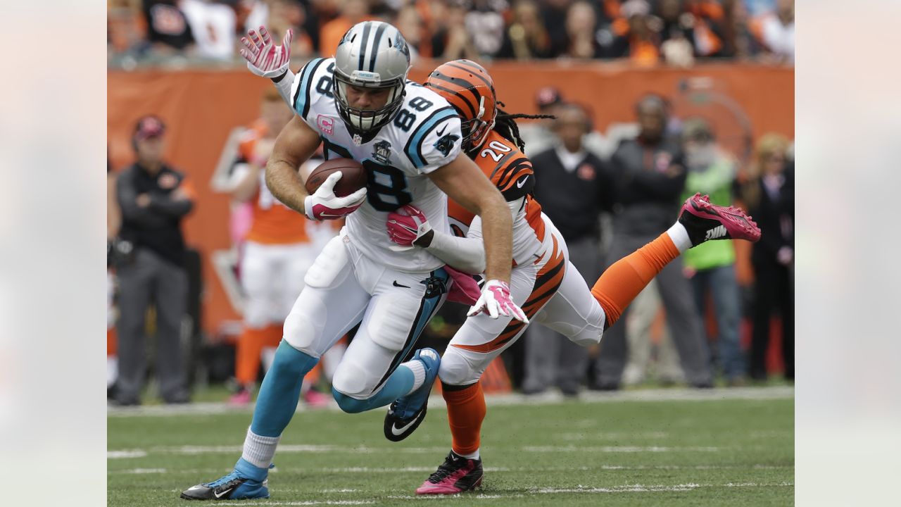 Cincinnati Bengals linebacker Logan Wilson (55) runs for the play during an  NFL wild-card football game against the Baltimore Ravens on Sunday, Jan.  15, 2023, in Cincinnati. (AP Photo/Emilee Chinn Stock Photo 