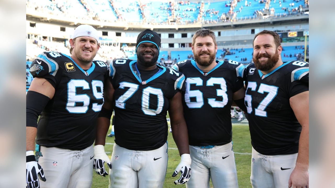 Carolina Panthers offensive tackle Jordan Gross (69) watches the