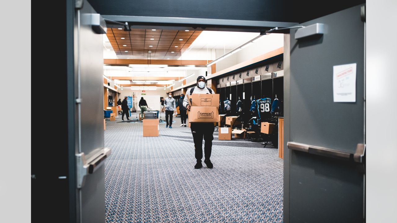 Gallery: Vikings clean out lockers