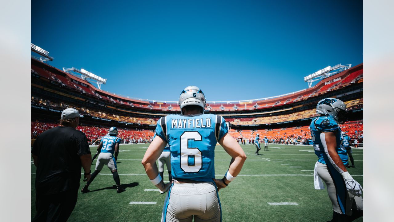 PHOTOS  Commanders vs. Panthers, warmups