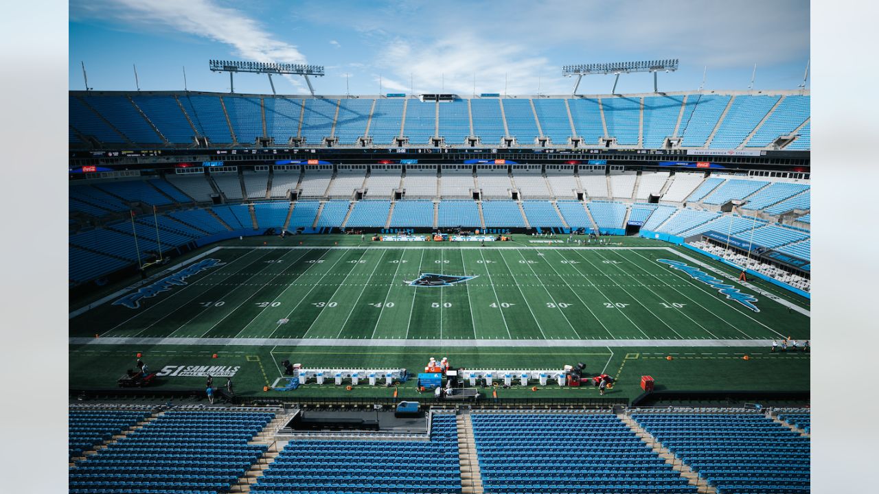 Super Bowl grounds crew forgets to paint Panthers logo in end zone