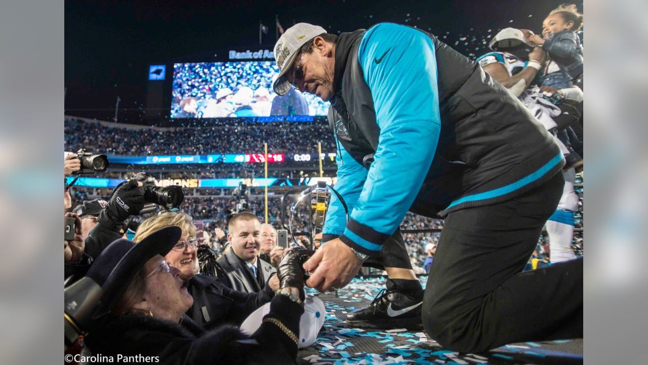 73,000 Fans Captured In Panthers FanCam At NFC Championship Game