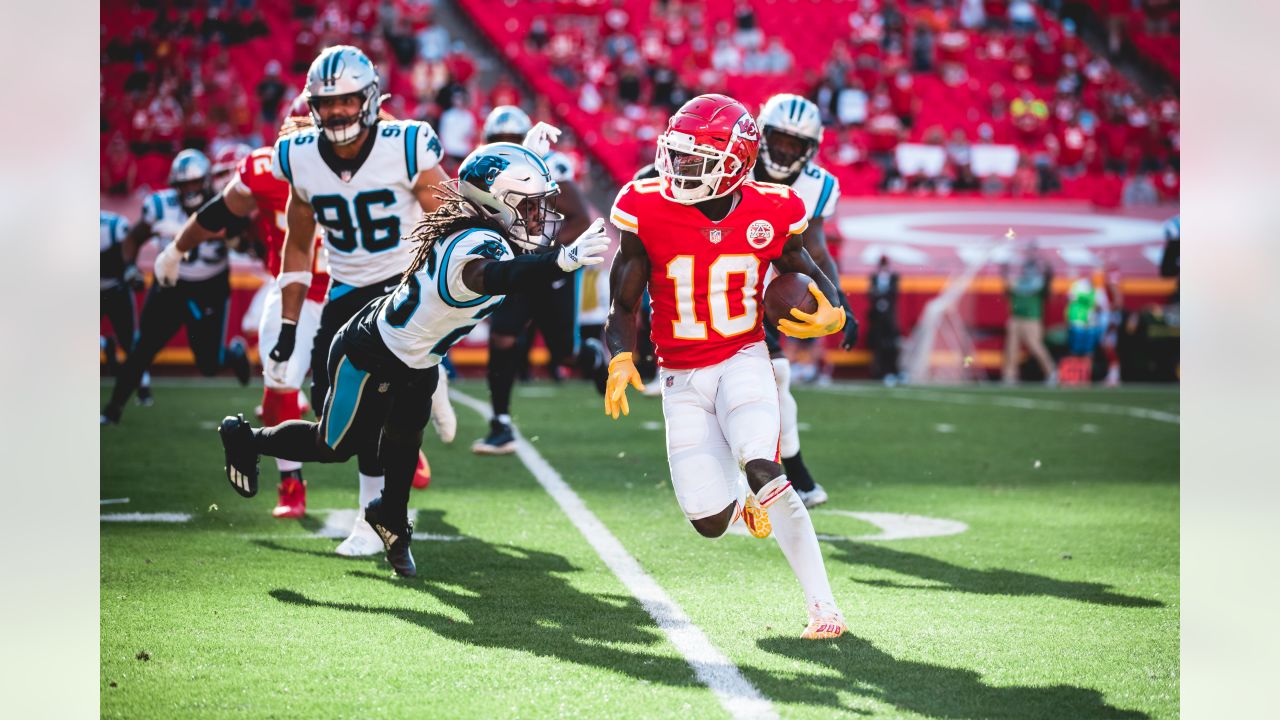 Carolina Panthers Re-Sign CB Donte Jackson - Sports Illustrated Carolina  Panthers News, Analysis and More