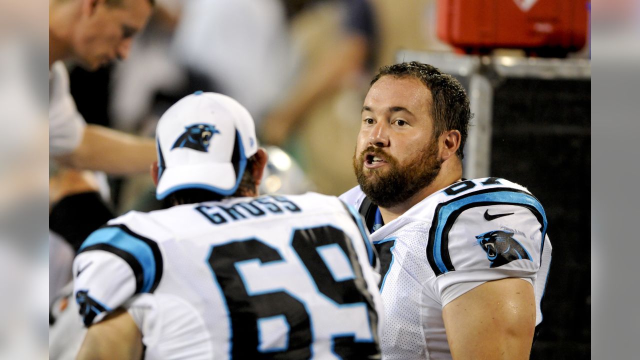 Carolina Panthers offensive tackle Jordan Gross (69) blocks New